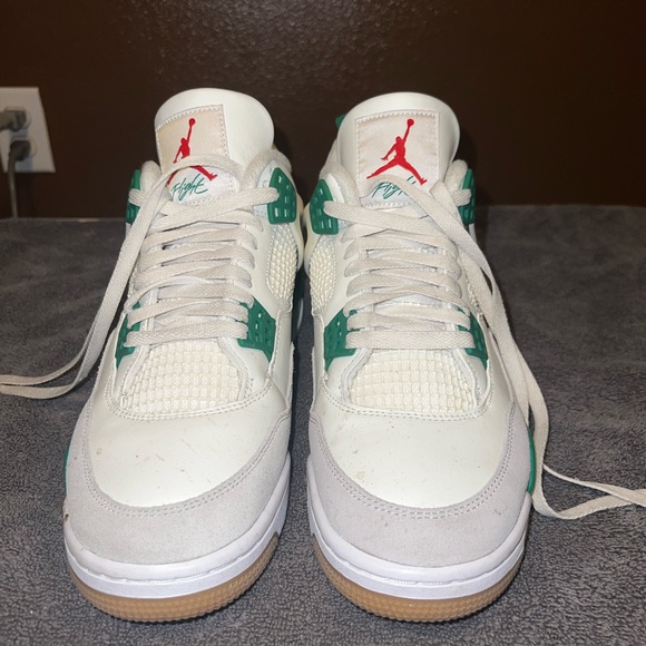 Jordan 4 Nike SB (Used) - Picture 1 of 10